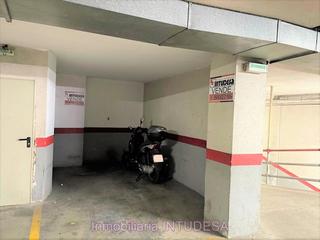 Aparcament cotxe  Zaragoza. Se vende estupenda plaza de garaje en avda. zaragoza 50