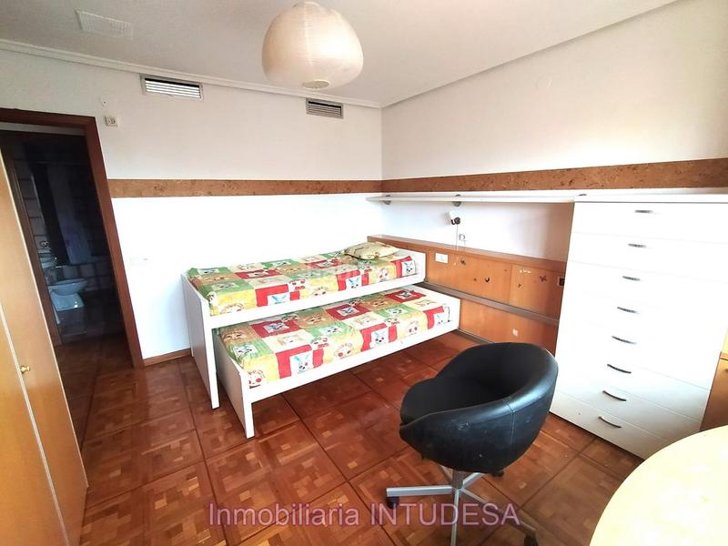 Foto 92b7fb0b-8641-4c8d-a211-ddb363cea56e. Àtic amb calefacció a Centro Tudela