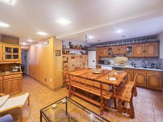 Casa  Vicente tutor. En venta casa de cuatro dormitorios, bao y dos aseos en cascant