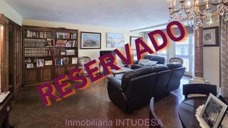 Pis  Zaragoza. En venta piso de cinco dormitorios, dos baos y aseo en tudela