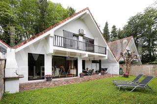 Casa  Jaizubia hiribidea