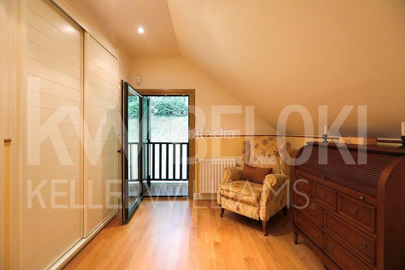 Foto d453b73d-4285-43ef-a1fc-d17e287e8b2d. Casa con riscaldamento parcheggio in Jaizubia - Urdanibia - Puiana Irun