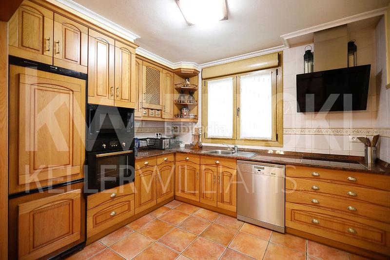 Foto aed14f9f-c612-4fea-b54b-edf4e7662b40. House with heating parking in Jaizubia - Urdanibia - Puiana Irun