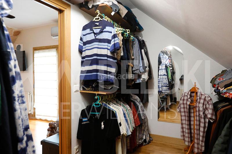 Foto b6ac954b-6c97-4295-b959-c90422605cc2. House with heating parking in Jaizubia - Urdanibia - Puiana Irun