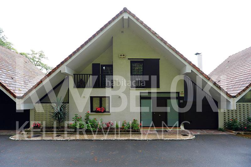 Foto c743e446-46aa-4d32-ba77-2eb1224f6aea. House with heating parking in Jaizubia - Urdanibia - Puiana Irun