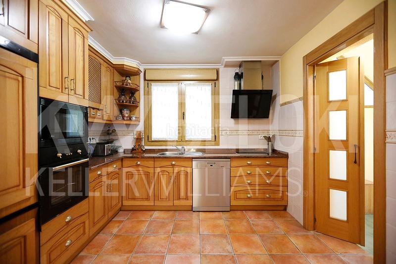 Foto ca1e935d-fa1b-4ddb-96e6-c7d9f6e6e431. House with heating parking in Jaizubia - Urdanibia - Puiana Irun