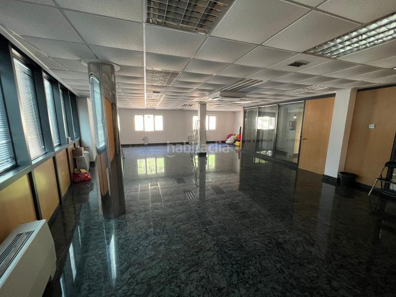 Foto 6d6fc14a-cb18-4144-a9f5-171bf2dd8449. Bureau dans Beasain