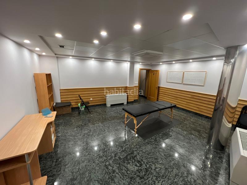 Foto 720463bb-7b6f-4015-a3af-b5dbc7ec3de2. Bureau dans Beasain