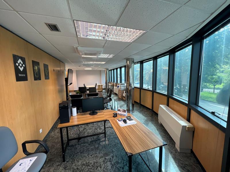 Foto cf7d5843-dbc6-4bfc-9b27-32d437becf62. Bureau dans Beasain