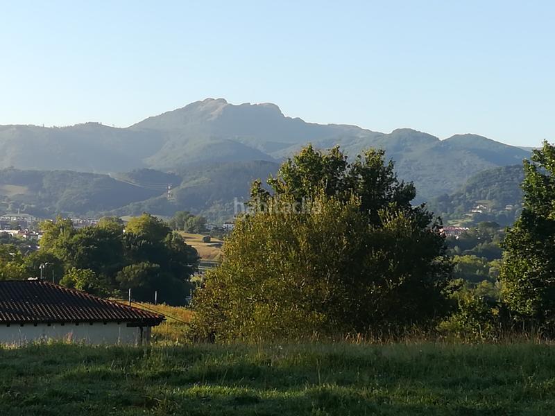 Foto 5ad776cd-8aea-405e-8811-43f65e54798a. Finca rústica en jaitzubia auzoa 69 en Hondarribia