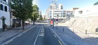 Car parking in Avenida Iparralde 57