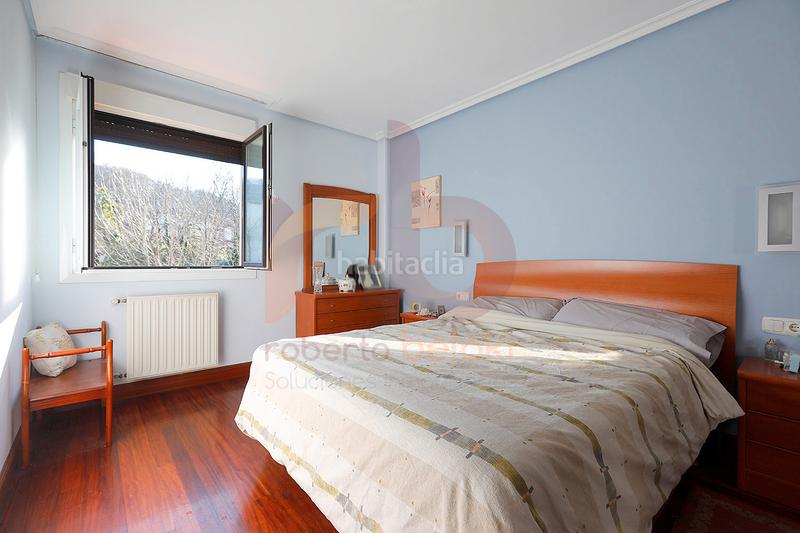 Foto 01b3bc19-947a-4812-a552-3e01dbe65682. Casa a schiera con riscaldamento parcheggio in Lapice - Larreaundi - Olaberria - Meaka Irun