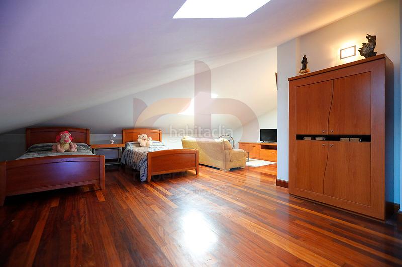 Foto e09671d9-10c1-4cfd-8f6b-1c04f59b46e5. Casa a schiera con riscaldamento parcheggio in Lapice - Larreaundi - Olaberria - Meaka Irun