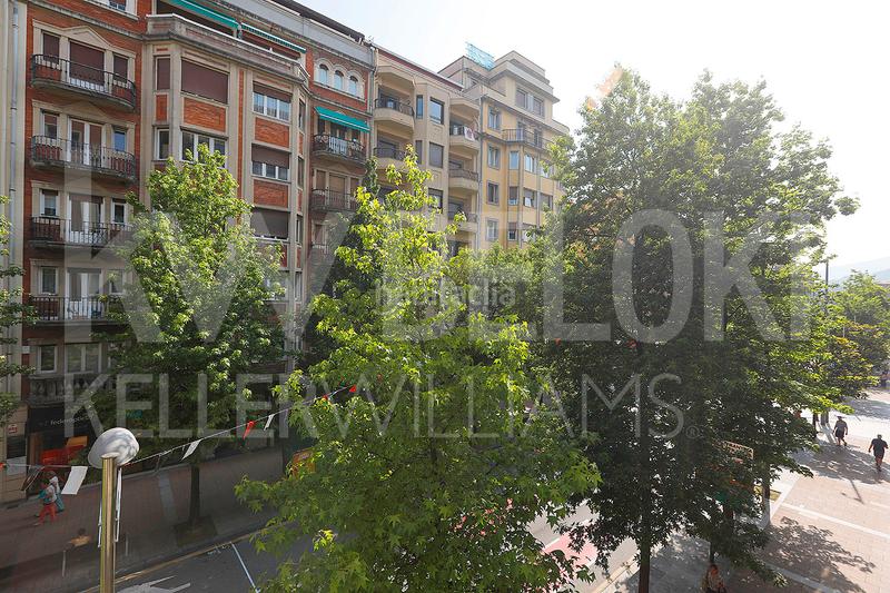 Foto 8cea8e12-594d-4015-941c-7091ce4258e0. Appartamento con riscaldamento in Centro - Mendibil - Santiago Irun