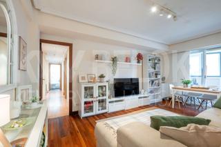 Flat in Lauaizeta Kalea