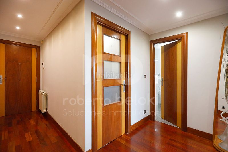 Foto 31cbbcfc-5c2f-43b0-967d-b77d2f3f7761. Pis amb calefacció a Centro - Mendibil - Santiago Irun