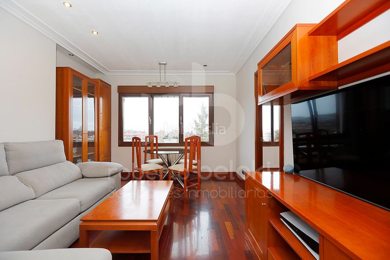 Foto e8b8fc26-e6fd-4ddf-9e17-bc79bbd4442f. Pis amb calefacció a Centro - Mendibil - Santiago Irun