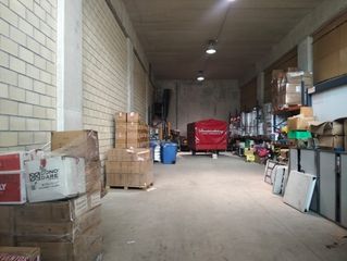 Nau industrial  Ubarburu pasealekua. Oportunidad – nave diáfana con gran altura en san sebastián