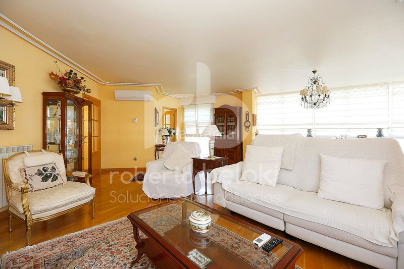 Foto 155a5081-ce47-46d7-ac83-9b356b36e3ec. Pis amb calefacció a Palmera - Dumboa - Arbes Irun