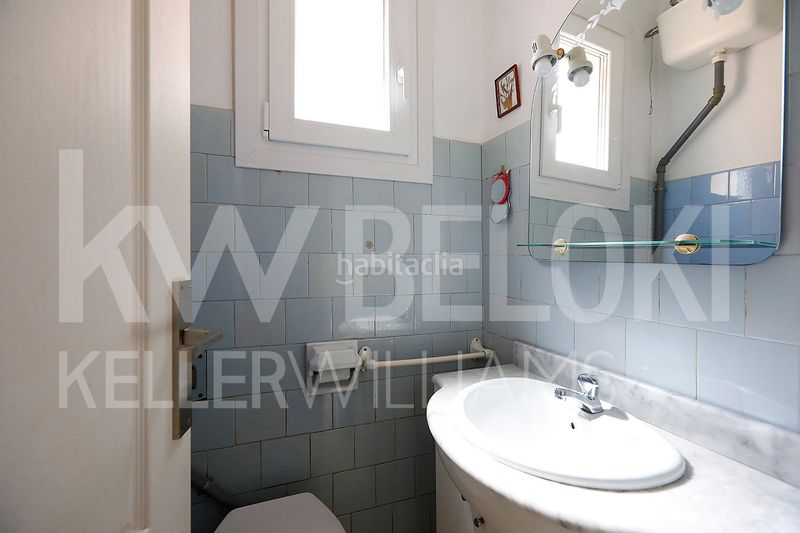 Foto 3d11f0cb-e5a4-4599-a8f7-9dd2d8e29e77. Casa villa independiente en san sebastián, junto a gros, con gran potencial de reforma y parcela propia en Donostia - San Sebastián