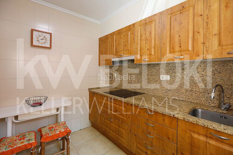 Foto 4aafc929-9c0a-489f-91a8-e2ea14a23cc0. Casa villa independiente en san sebastián, junto a gros, con gran potencial de reforma y parcela propia en Donostia - San Sebastián