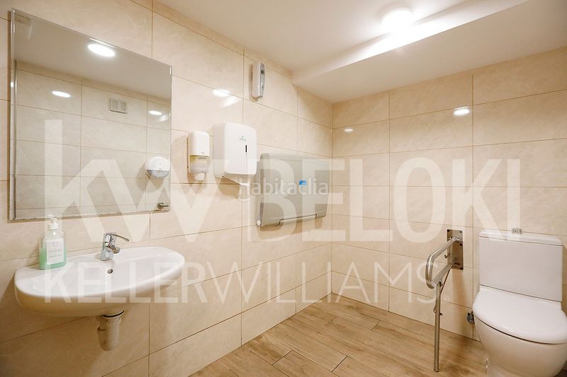 Foto 011e32c0-2693-4c1c-b825-9bf6f218abb7. Local comercial a Lezo