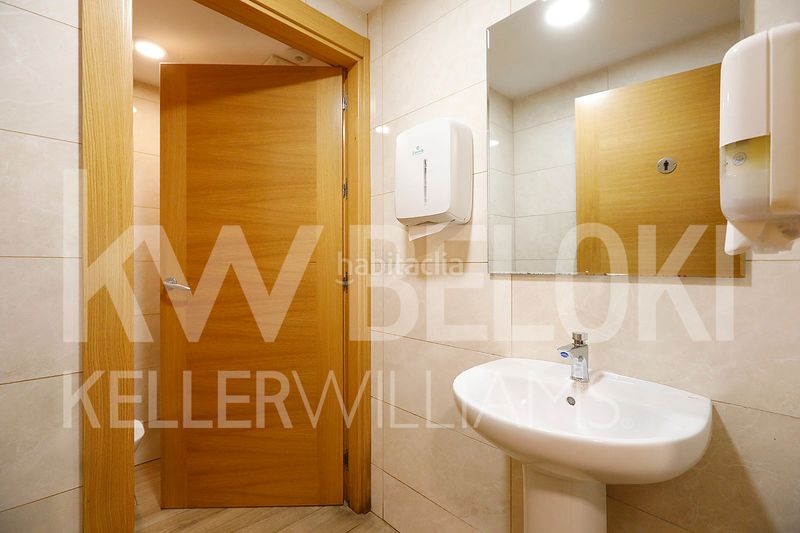 Foto 932e91e2-4ce5-419a-ab89-73c605294d69. Local comercial a Lezo
