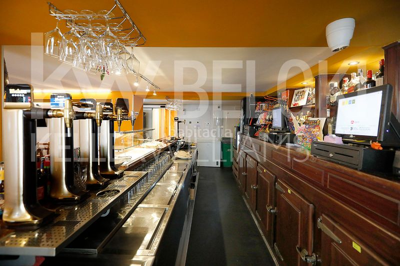 Foto 9b6cb2fb-839e-4203-b095-9ed2a82de395. Local comercial a Lezo