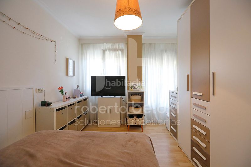 Foto 2a29f2d1-6c5c-42c2-8779-ae33680dcc68. Zweistöckige wohnung mit heizung in Azken Portu - Behobia Irun