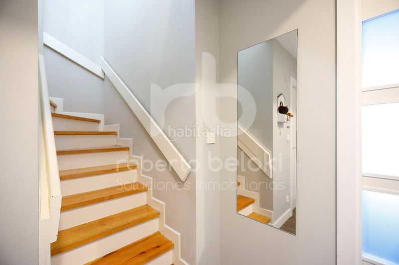 Foto fd0166b8-a6aa-4b97-bf00-76275703bc7d. Zweistöckige wohnung mit heizung in Azken Portu - Behobia Irun