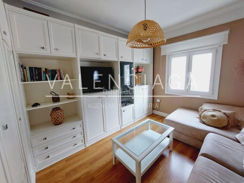 Foto 6d6f1cc4-b3d8-47ed-9646-b0ac0eaf26dd. Alquiler piso alquiler temporal, vivienda exterior con mucha luz en Donostia - San Sebastián