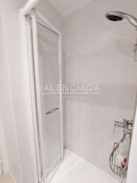 Foto 8a439dbd-3c6e-485d-a0ff-741672c4cbde. Location appartement avec chauffage dans Egia Donostia - San Sebastián