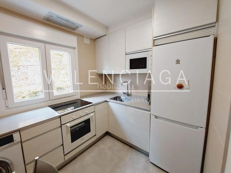 Foto 9e5c1ac9-d3cb-4af1-aaa4-679ae41c4fd0. Location appartement avec chauffage dans Egia Donostia - San Sebastián
