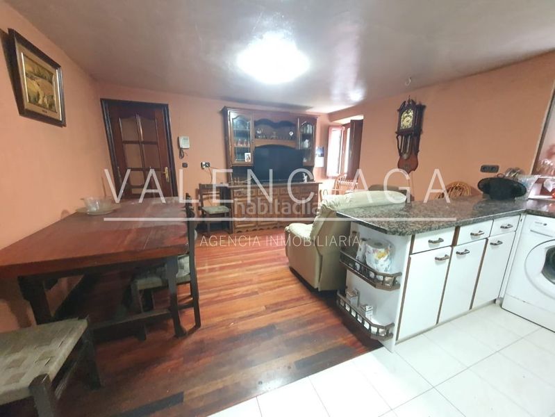 Foto 09a1ca68-3dfb-4c8e-930d-042d1e592e69. Casa adossada amb calefacció a Zaldibia