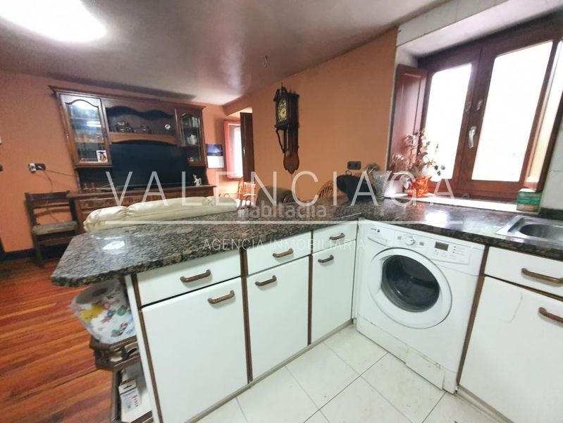 Foto f089b299-6304-4be0-ad0d-aa1548bd29bb. Casa adossada amb calefacció a Zaldibia