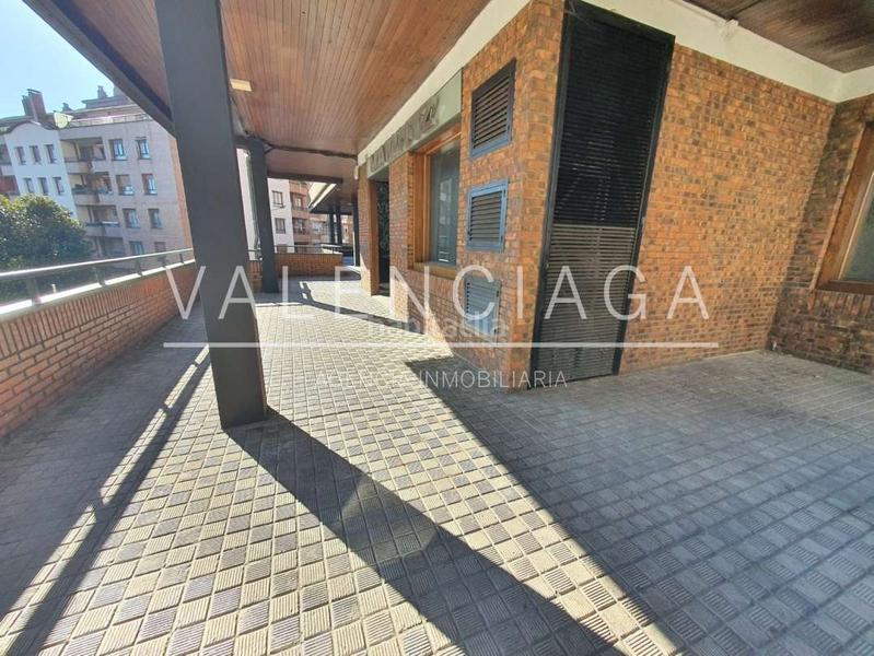 Foto 1b345a4b-22bc-4cad-9ff4-f368d79bf50c. Local comercial a Beasain