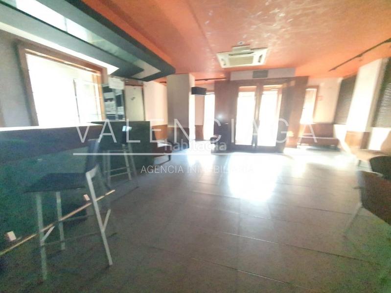 Foto b8653235-1a32-4235-b8cf-e5988a34e021. Local comercial a Beasain