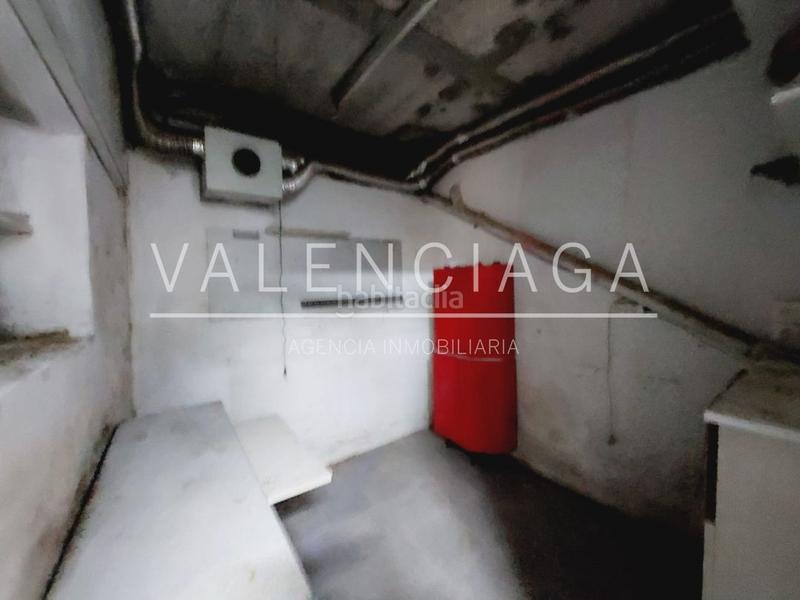 Foto f42a1313-09a0-4c32-b026-e7415593332a. Lloguer local comercial a mandasko dukearen pasealekua 37 a Donostia - San Sebastián