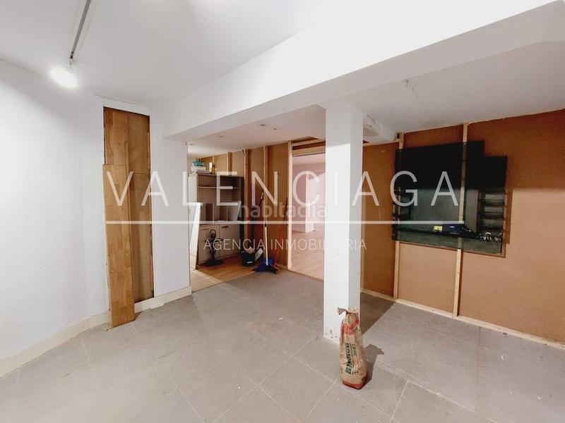 Foto c41f4a66-68ba-440e-a48d-5b7faf143b35. Rent business premise in mandasko dukearen pasealekua 37 in Donostia - San Sebastián