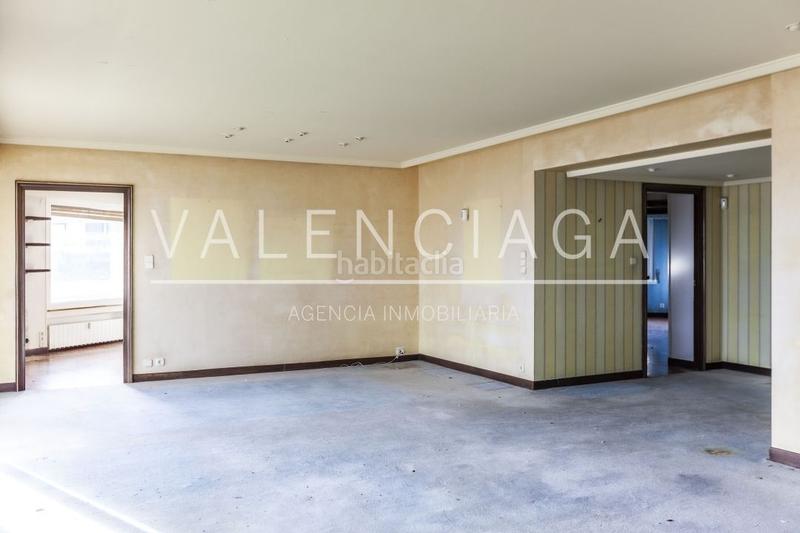 Foto 5c6eacfa-1f14-430a-ad27-30a335477fe8. Pis a marbil bidea 18 a Antiguo Donostia - San Sebastián