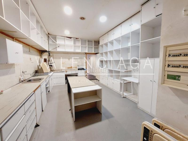 Foto 4f1d8ce4-9489-4e44-ba2f-47a1bd0a0475. Lloguer local comercial a andia kalea 4 a Área Romántica Donostia - San Sebastián