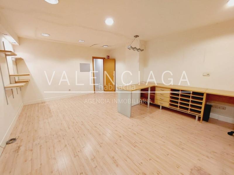 Foto d49bd8d4-efa6-47bc-8d6f-1df1cb81c264. Lloguer local comercial a andia kalea 4 a Área Romántica Donostia - San Sebastián