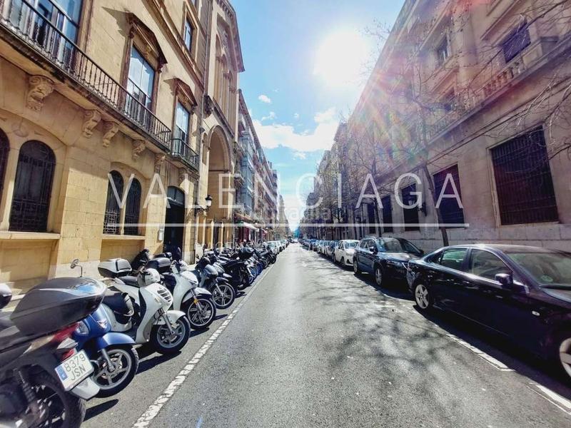 Foto 55b69c93-dd0a-4c3a-8356-6ca49f533672. Rent business premise in andia kalea 4 in Área Romántica Donostia - San Sebastián