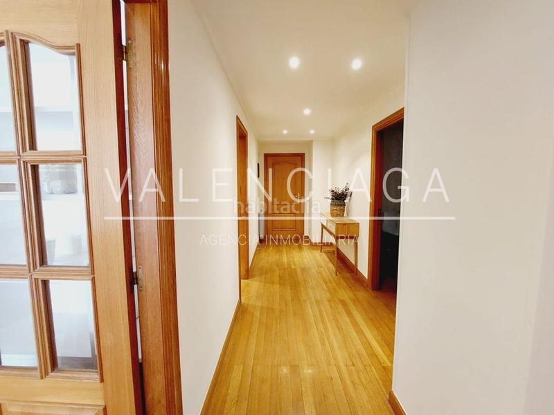 Foto 02eb340e-8d44-47bc-8850-7a9c2fdb10eb. Location appartement avec chauffage parking dans Antiguo Donostia - San Sebastián