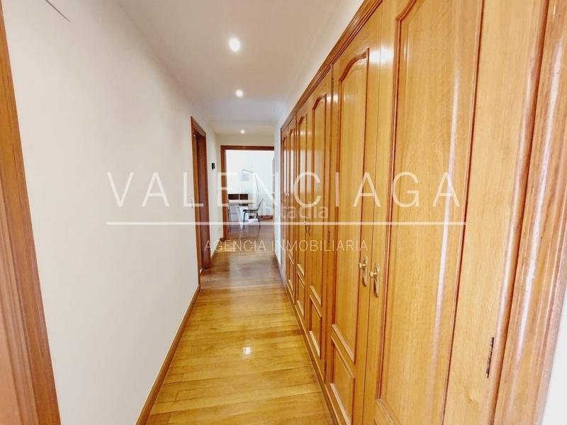Foto 106cdab3-cdff-400c-8d91-ea4a9972cfc7. Location appartement avec chauffage parking dans Antiguo Donostia - San Sebastián