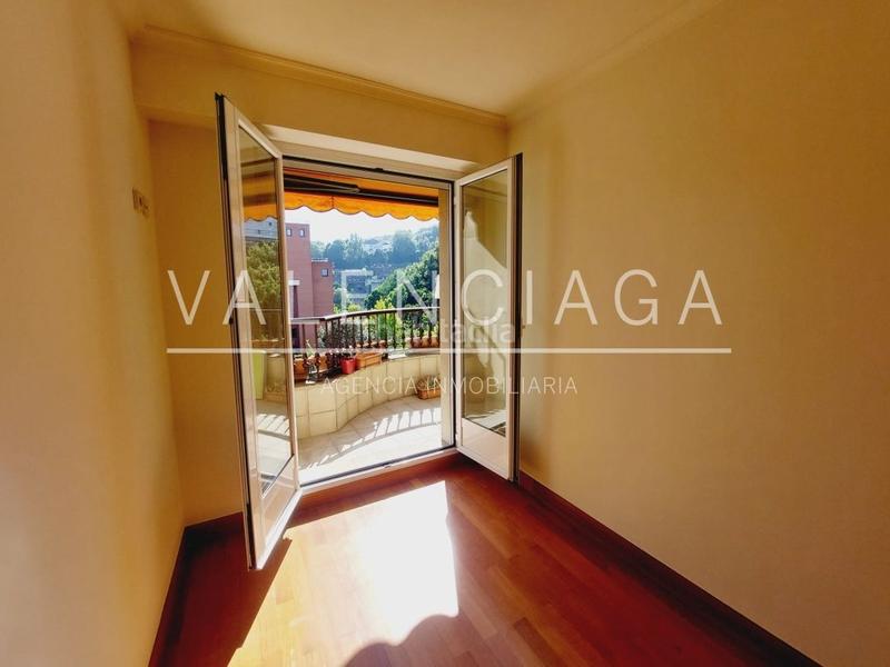 Foto 1304c48a-f1b0-4752-b641-898b7d9b1e22. Location appartement avec chauffage parking dans Antiguo Donostia - San Sebastián