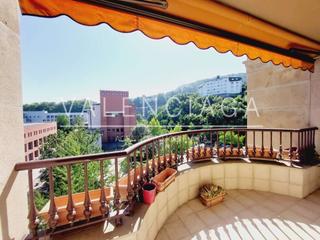 Location Appartement  Ondarreta pasealekua. Viivenda en ondarreta soleada y con garaje