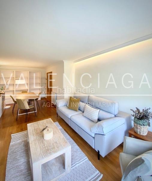 Foto 6ec894d6-a401-49c1-8a75-faa4fd5ae711. Location appartement avec chauffage parking dans Antiguo Donostia - San Sebastián