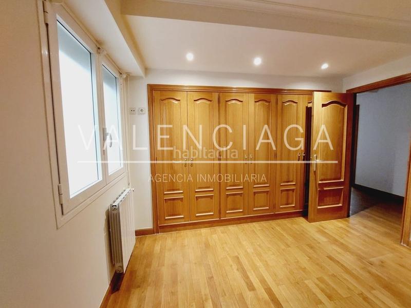 Foto 71a83570-271e-437d-b82a-5bed36bd847f. Location appartement avec chauffage parking dans Antiguo Donostia - San Sebastián