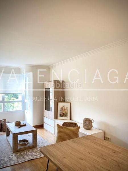 Foto a107dbe0-3470-4c1a-ad37-a5ea4708d3d0. Location appartement avec chauffage parking dans Antiguo Donostia - San Sebastián